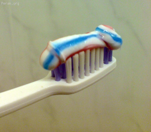 toothpaste_weener.jpg