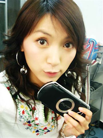_miumiula-2006021117716.jpg