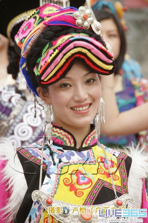 锡伯族.jpg