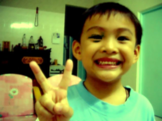 Child 002.jpg